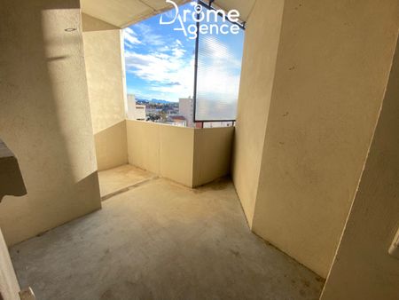 Location Appartement 2 pièces 49m² VALENCE 26000 - Photo 5
