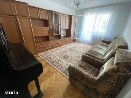 Închiriez apartament cu 2 camere - Fotografie 4
