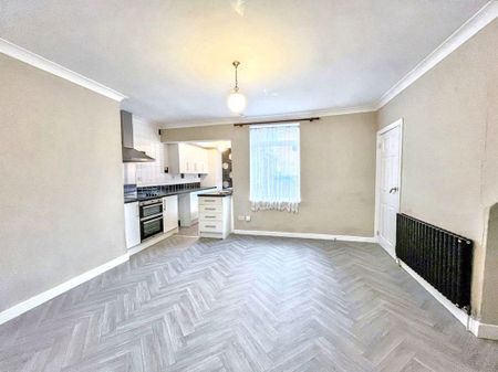 3 bed terraced house to rent in NE63 - Photo 3