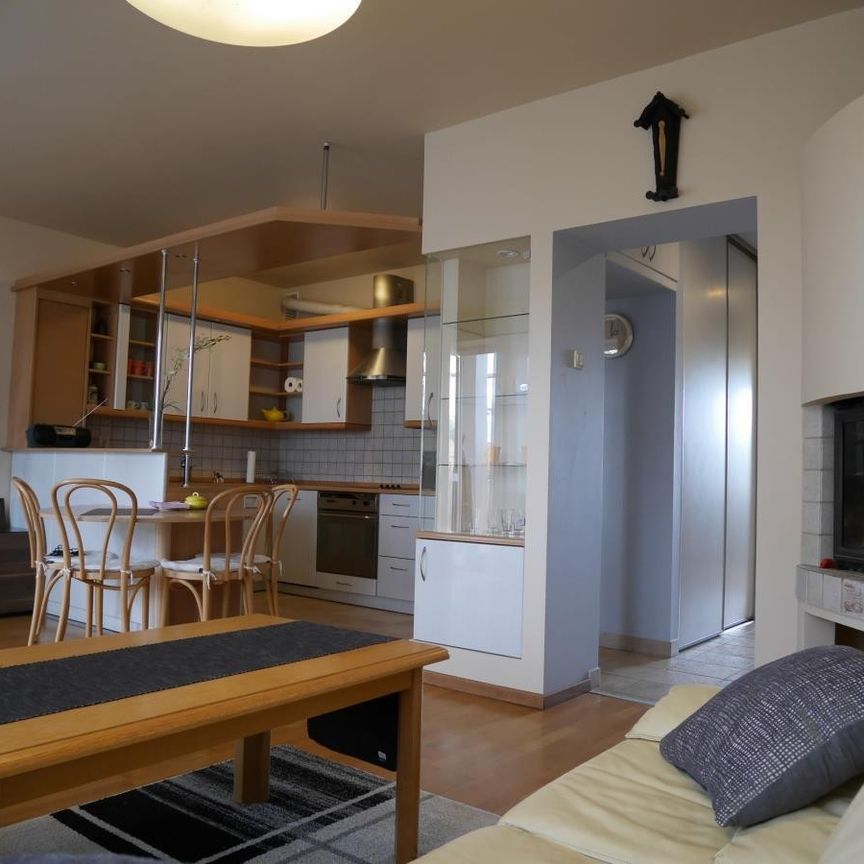 Mieszkanie z garażem w ścisłym centrum.media w cenie - Photo 1