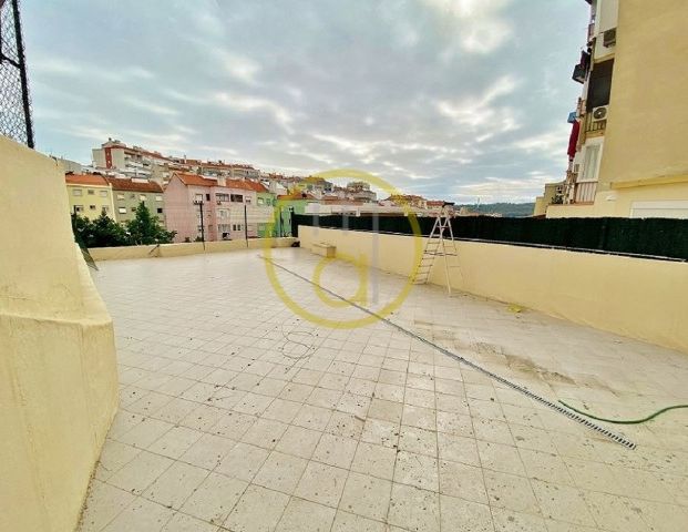 Apartment, 2 Bedrooms - Photo 1