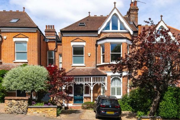 5 Bedroom House To Let - Photo 1
