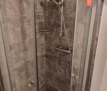 4 bedroom house share to rent - Photo 3