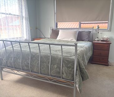 Large Family Home - Photo 5