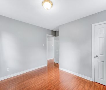 For Lease - 115 Darlingside Drive, Toronto, Ontario - Photo 2