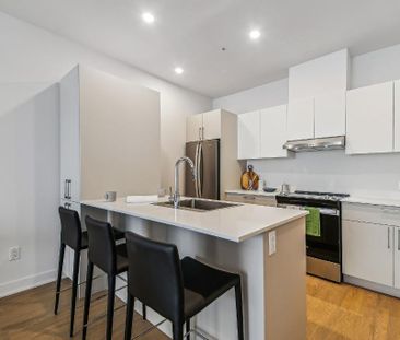 ***Appartement à louer au Square Châteauguay*** - Photo 2