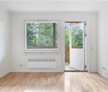 Tumba torg - Photo 1