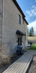 Appartement a Louer 4 1/2 (Laval) - Photo 3