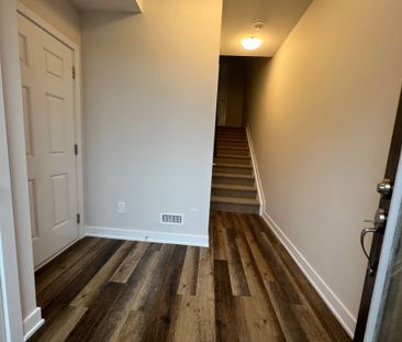 For Lease - 204 Tussock Private, Blossom Park - Airport and Area, O... - Photo 5