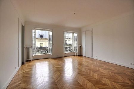 Tout savoir sur cet appartement dans le quartier Saint Placide, à Paris 6ème - Photo 2