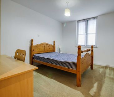 The Plaza Sanford Street, Swindon, Swindon, SN1 - Photo 4