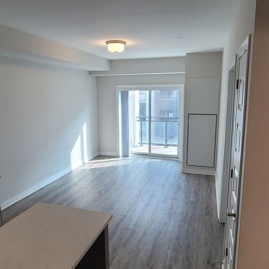 For Lease - 128 Grove Common N/A Unit# 423, Oakville, Ontario - Photo 1