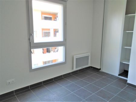 Location Appartement 3 pièces 63m² MONTPELLIER 34080 - Photo 2