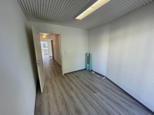 Appartement de 70m2 devant la gare avec balcon - Foto 1