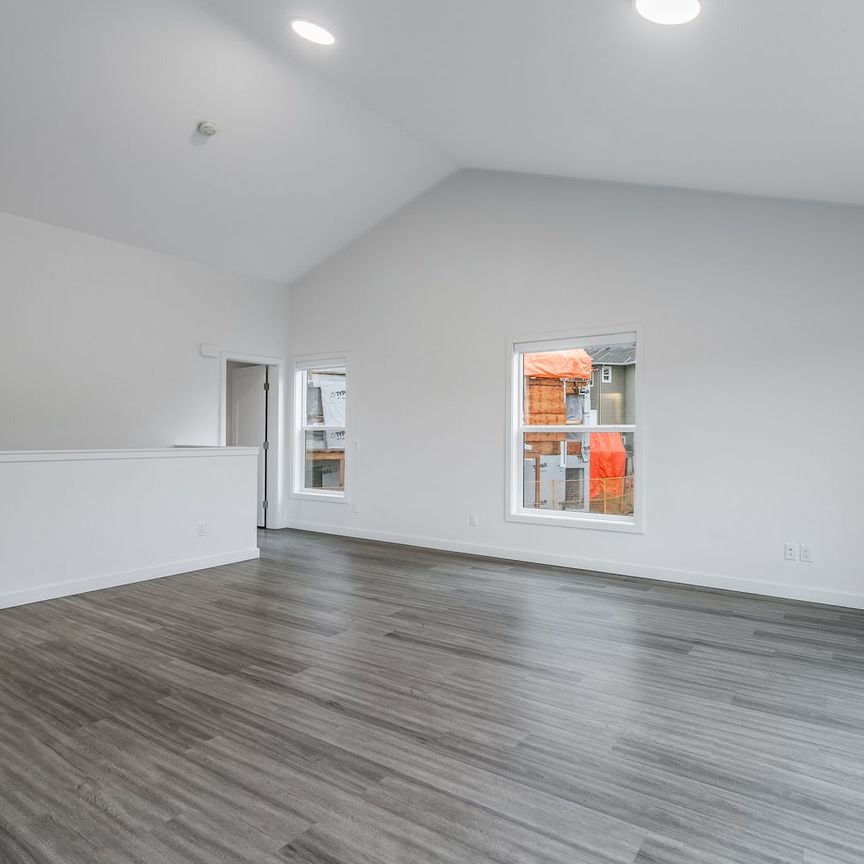 2 bed/2 bath Condo in Glenmore - Photo 1