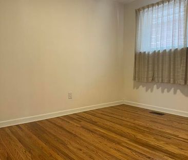 For Lease - 94 Broadlands Boulevard Unit# Main Floor, Toronto, Ontario - Photo 6