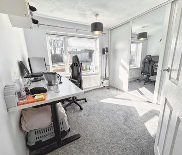 2 bedroom maisonette to rent - Photo 1