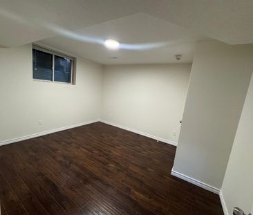 For Lease - 152 Goodwin Drive Unit# Basement, Guelph, Ontario - Photo 5