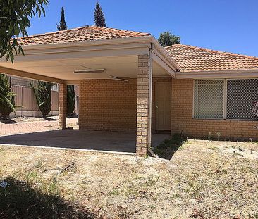 Large MASTER ROOM. Nice house. Free WIFI! Beautiful Double storey h... - Photo 2