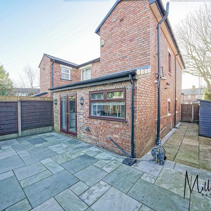 3 bedroom semi-detached house to rent - Photo 1