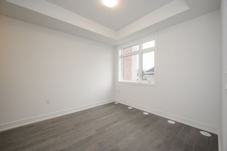 For Lease - 1070 DOUGLAS MCCURDY COMM N/A Unit# 119, Mississauga, Ontario - Photo 2