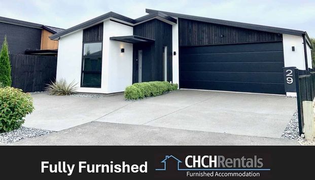 Immaculate Executive Fully Furnished Architectural Home - Photo 1