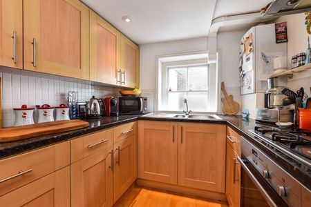 High street, Emsworth - Photo 3