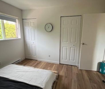 51/2 Québec**Charlesbourg**Ascenseur**Insonorisé**Rénové**Non fumeu... - Photo 3