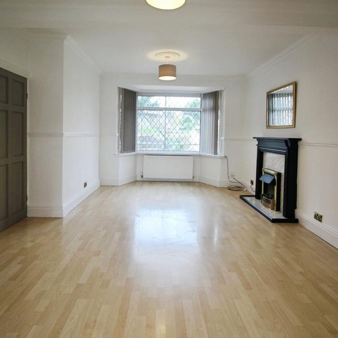 3 bedroom semi-detached house to rent - Photo 1