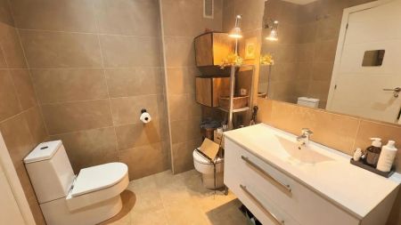 Piso de alquiler en Calle Juan Llorens, La Petxina - Photo 5