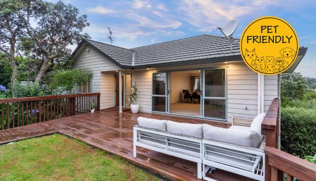 Cockle Bay, 6 bedrooms - Photo 1