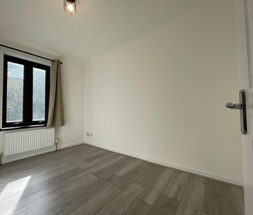 4 Bed Terraced House, Harrier Way, E6 - Photo 2