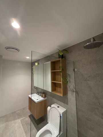 Sutherland - Photo 2