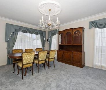 12 Ellerslie Avenue - Photo 4