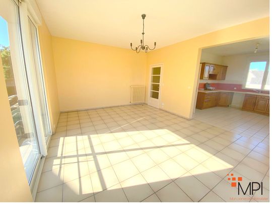Location Appartement 4 pièces 105m² - Photo 1