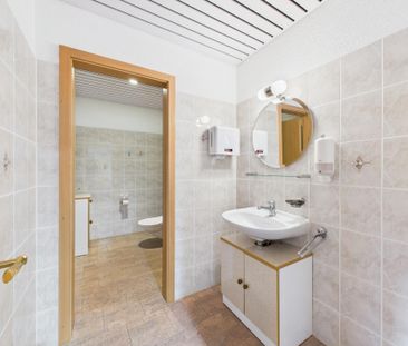 Moderne, klimatisierte Büroräume in zentraler Lage in Brig - Photo 2
