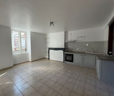 Location Appartement 1 pièce 33m² - Photo 3