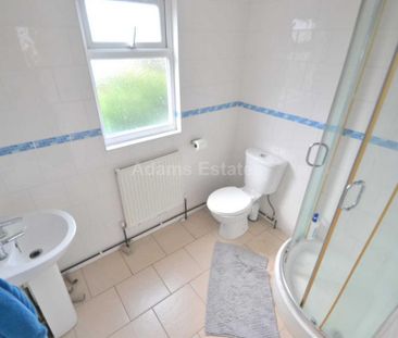 6 bedroom terraced house to rent - Photo 2