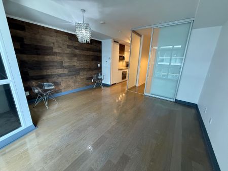 For Lease - 60 Annie Craig Drive Unit# 809, Toronto, Ontario - Photo 2