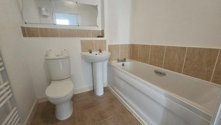 2 bedroom flat to rent - Photo 5