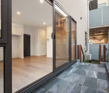 IDEAL LOCATION | PRIVATE COURTYARD - Photo 2