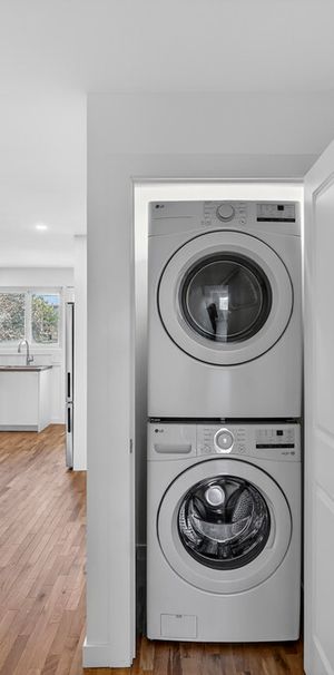 1 Mois Gratuit- 4 1/2 Rénové Villeray - Photo 1