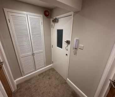 Upper Kewstoke Road, Weston-Super-Mare - Photo 4