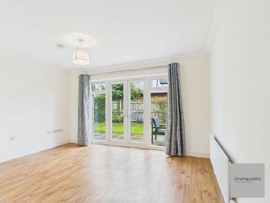 2 bedroom bungalow to rent - Photo 1