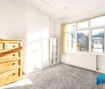 Leopold Road, East Finchley, London, N2 - Photo 5