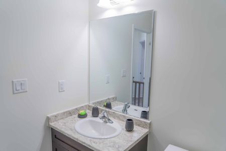 For Lease - 3372 Swordbill Street, Pickering, Ontario - Photo 4