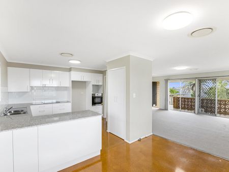 53, Ara Street, QLD, Camp Hill - Photo 2