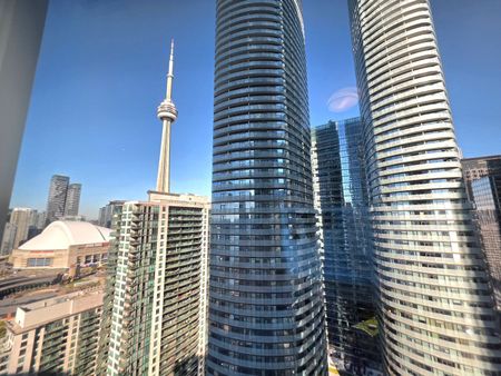 For Lease - 10 York Street Unit# 3212, Toronto, Ontario - Photo 3
