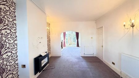 3 bedroom end of terrace house to rent - Photo 2
