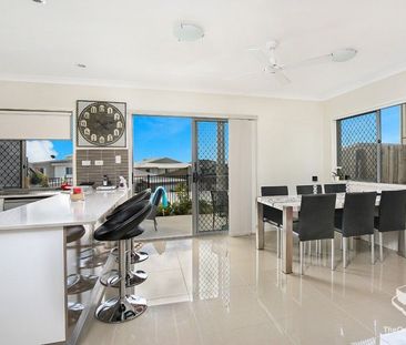 4 Bedroom townhouse Brightwater Estate - Photo 3